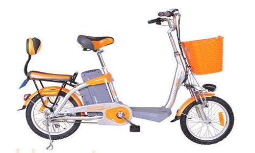鐵鋰電池電動(dòng)車(chē).jpg