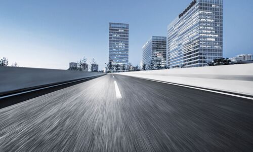 <b>動力鋰電池包行業(yè)競爭激烈，未來的路該如何走?</b>