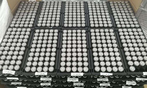 <b>生產(chǎn)新能源汽車動力鋰電池組污染的危害有多大？</b>