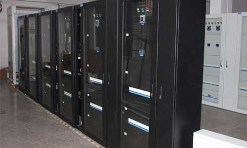 <b>機(jī)房UPS如何供電？機(jī)房UPS電源的供電要求</b>